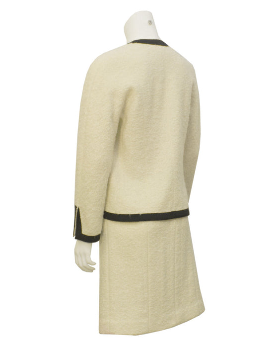 1986/1987 Haute Couture Cream Boucle Jacket and Skirt