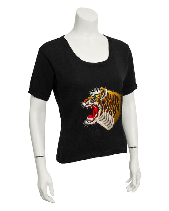 Black short sleeve sweater with tiger motif