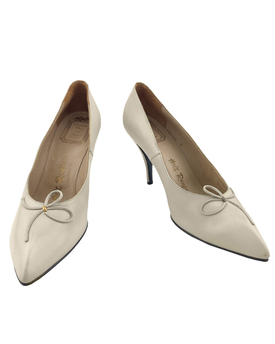 Beige Leather Pumps by Roger Vivier