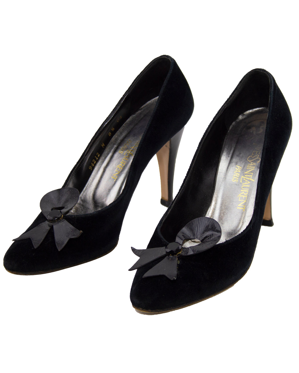 Vintage Black Velvet Pumps