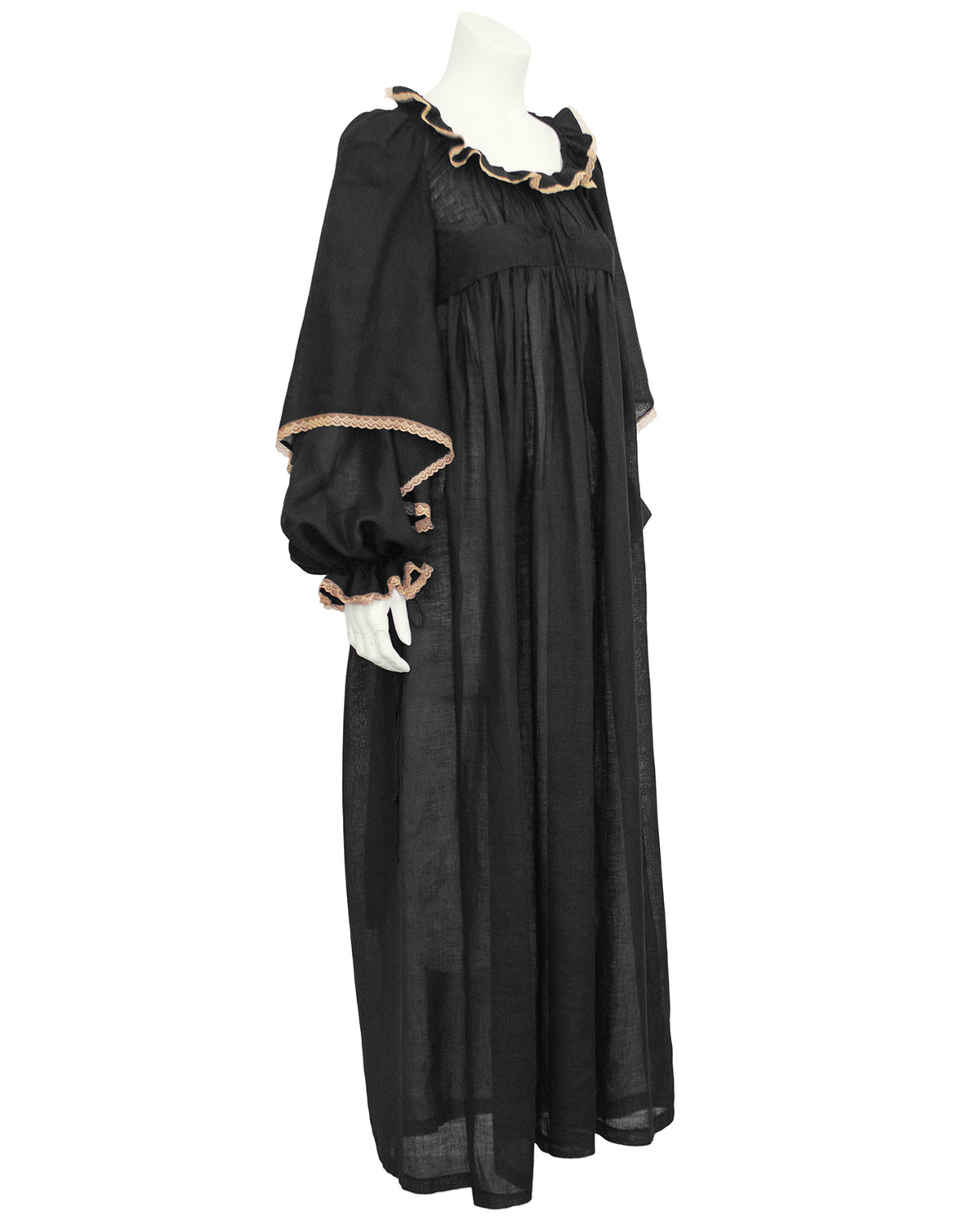 Black Long Cotton Day Dress with Lace Trim – Vintage Couture
