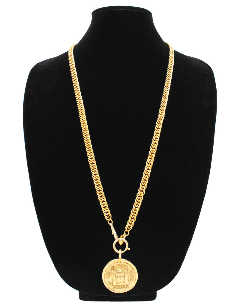 31 Rue Cambon, Paris Medallion Chain Necklace – Vintage Couture