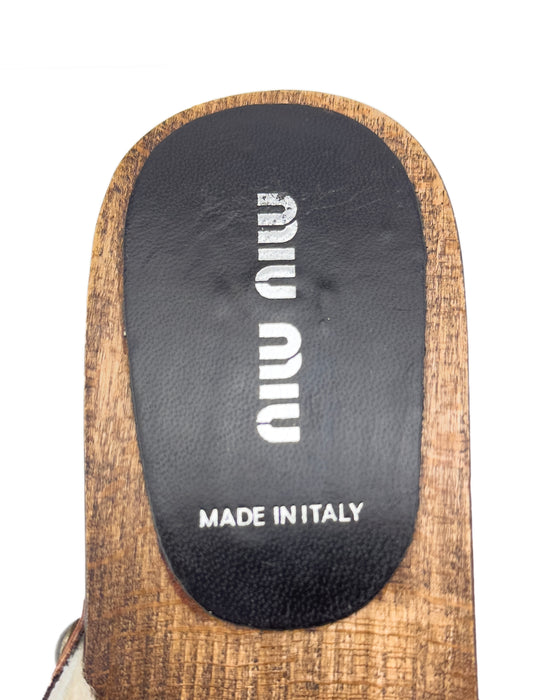 Brown Embroidered Wooden Kitten Heel Clogs