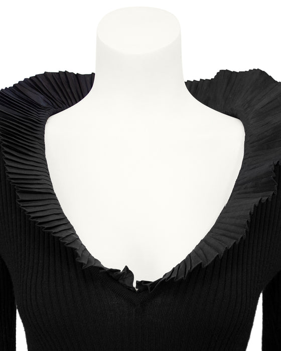 Black Sweater with Pleated Collar