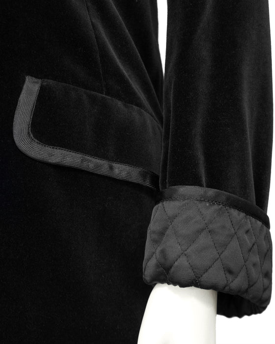 Black Velvet and Quilted Smoking Jacket – Vintage Couture