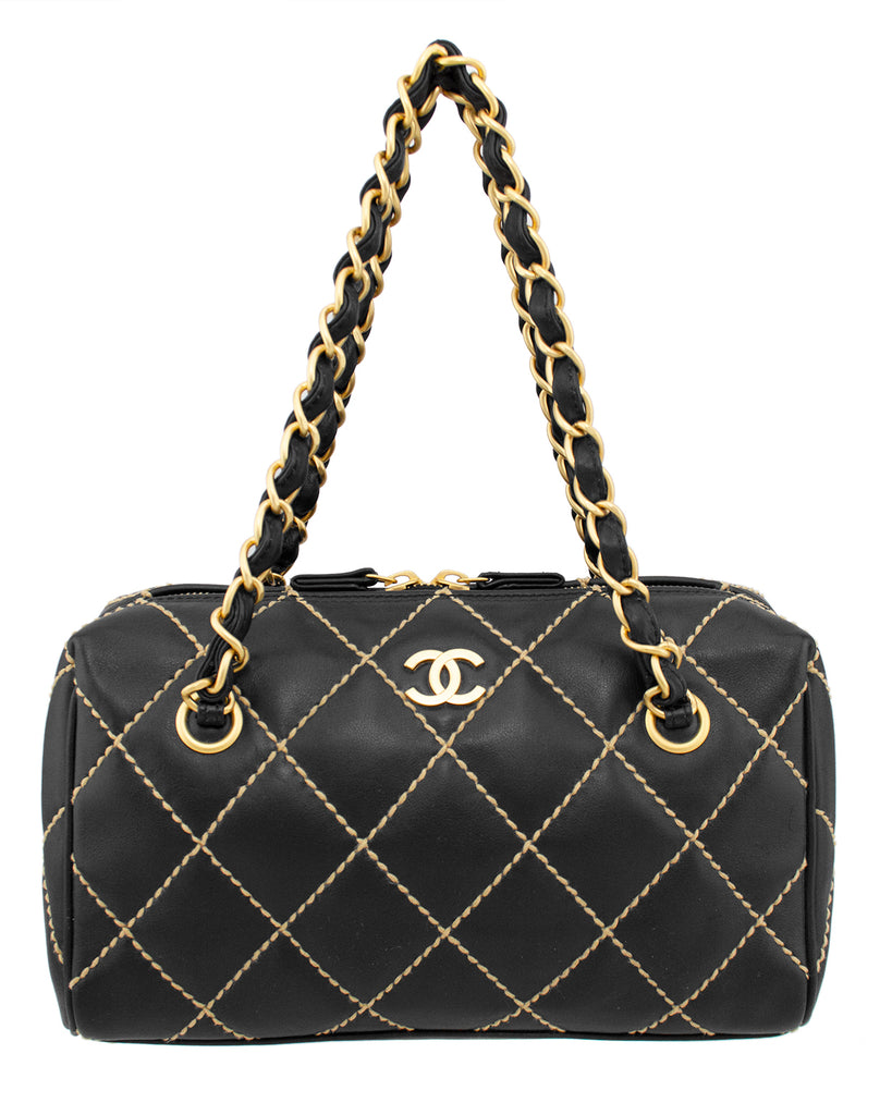 CHANEL バック CHANEL XXL Black Lambskin Leather Flap Shoulder Bag
