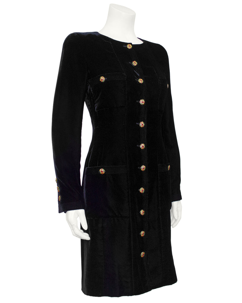 Black Velvet Dress with Gripoix Buttons – Vintage Couture