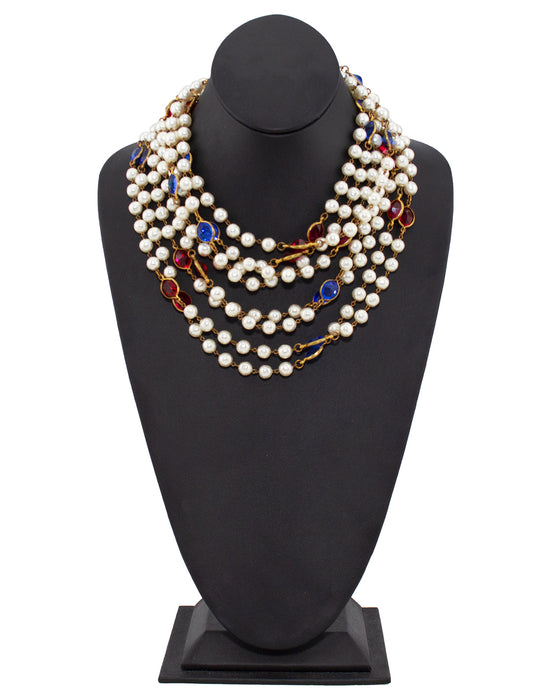 Chanel glass hotsell pearl necklace