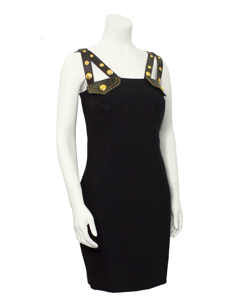 versace dress black and gold Early – Vintage Couture collection:resort lending the entire piece Like a Royal: Six Chiffon Colors:Olive Green 804
